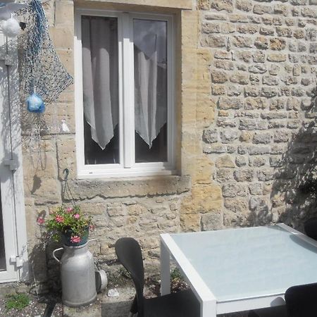 Gites De Mer Port-en-Bessin-Huppain Esterno foto